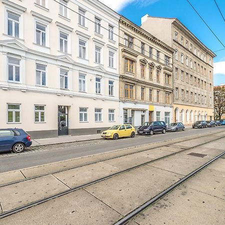 Goldfisch Apartment Am Augartenpark Вена Экстерьер фото